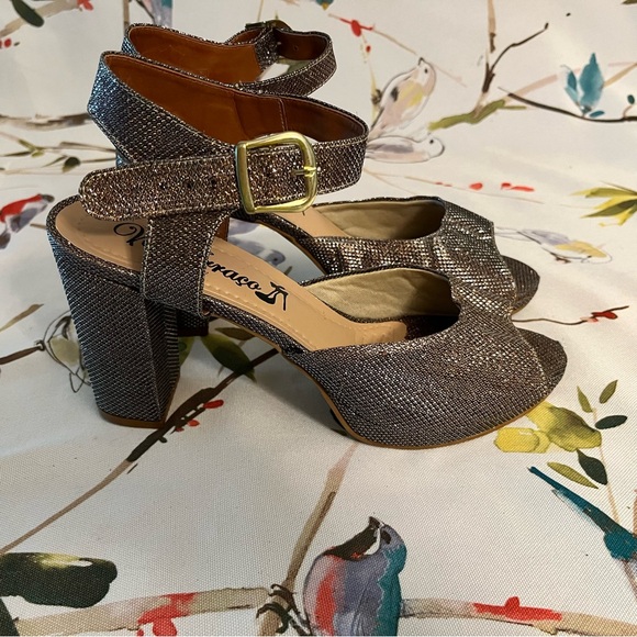 Glittery platform Sandals made in Brazil - Picture 11 of 11